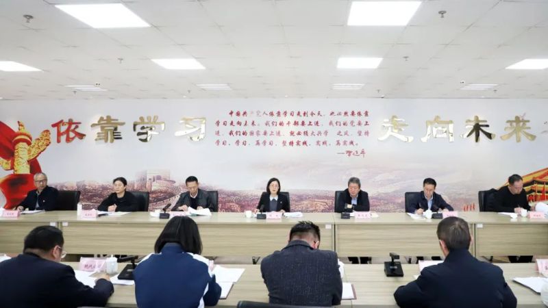 省物產集團黨委理論學習中心組（擴大）深入貫徹中央八項規定精神學習教育讀書班結業